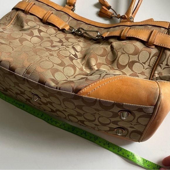 Coach Brown Signature Logo Tassle Purse Large - Picture 10 of 14